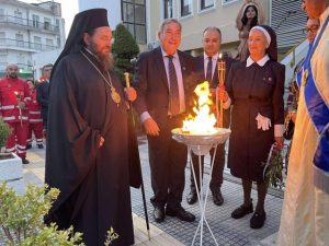 ΦΛΟΓΑ ΑΓΑΠΗΣ 22Η ΠΑΝΕΛΛΗΝΙΑ ΛΑΜΠΑΔΗΔΡΟΜΙΑ ΕΘΕΛΟΝΤΩΝ ΑΙΜΟΔΟΤΩΝ 6 6